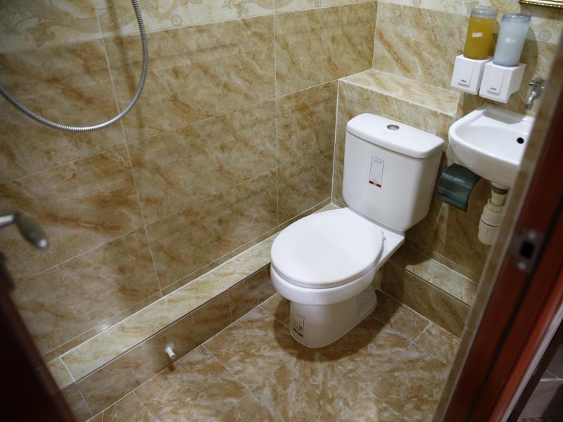 Everest Inn Guest House Гонконг Экстерьер фото