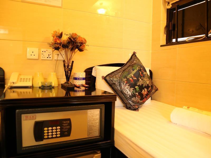 Everest Inn Guest House Гонконг Экстерьер фото