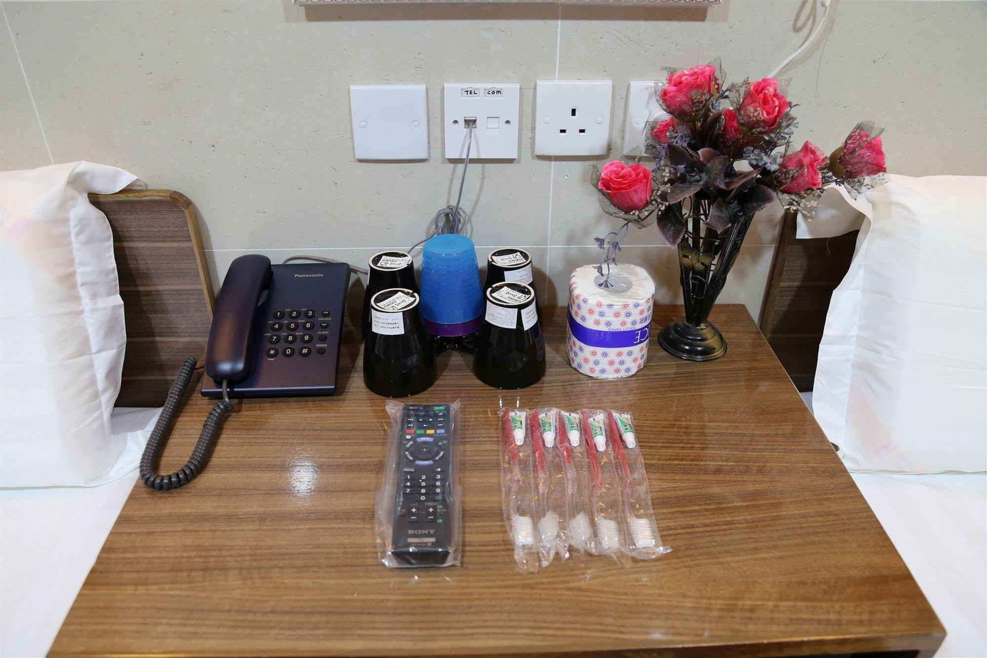 Everest Inn Guest House Гонконг Экстерьер фото