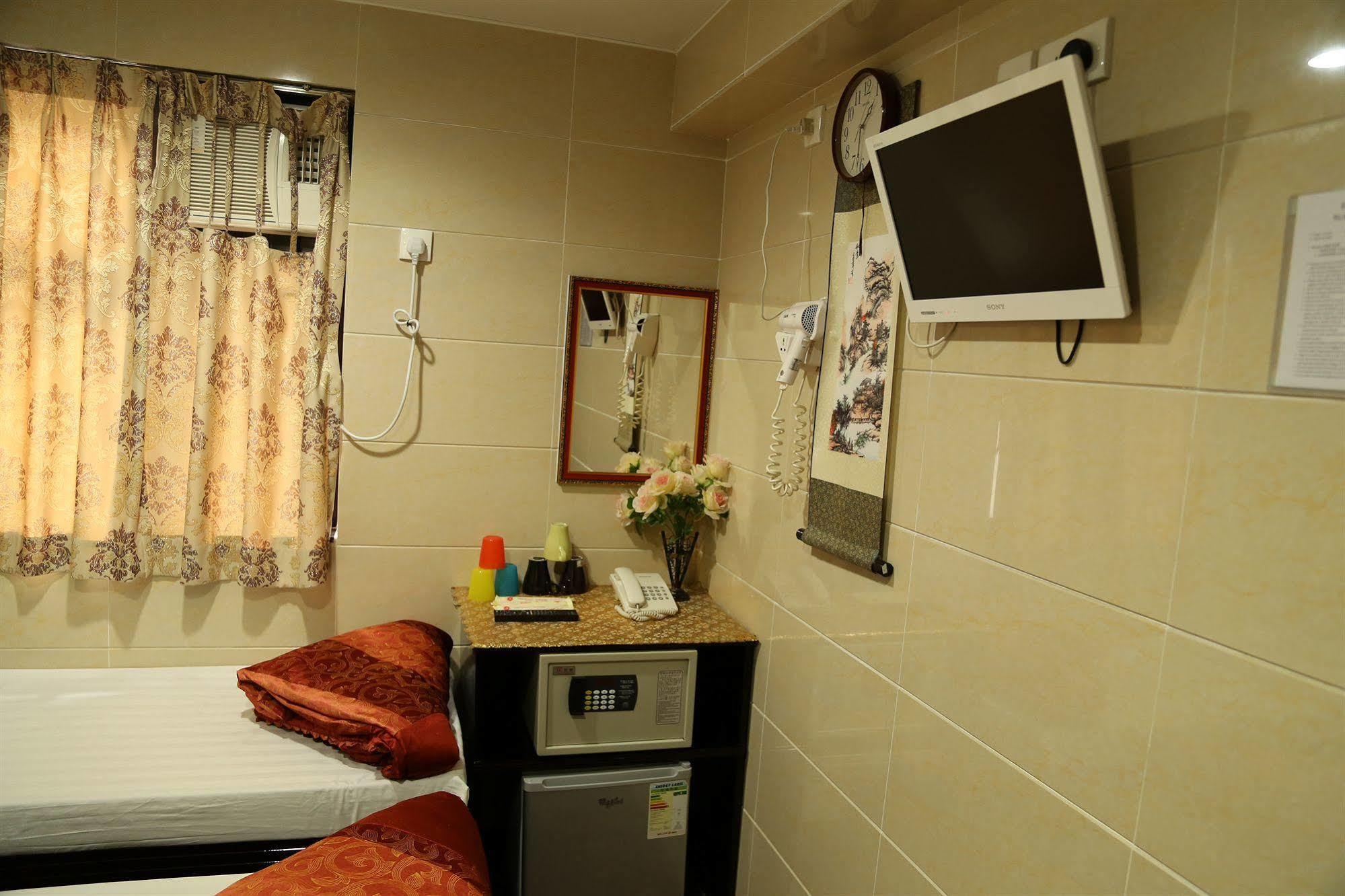 Everest Inn Guest House Гонконг Экстерьер фото