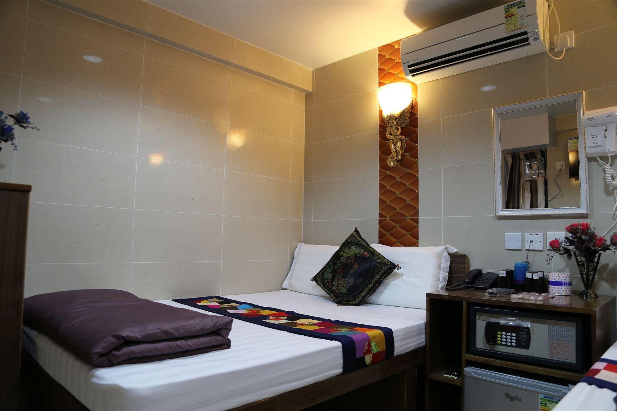 Everest Inn Guest House Гонконг Экстерьер фото