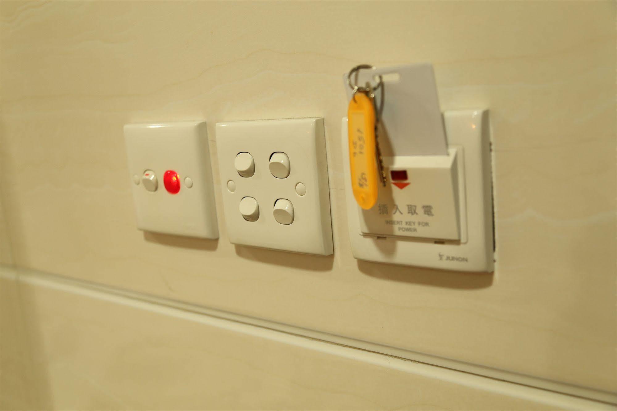 Everest Inn Guest House Гонконг Экстерьер фото